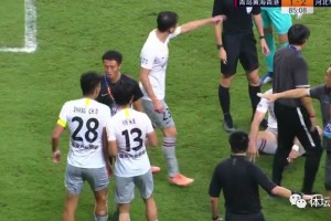  都灵德比战平局收场双方球迷爆发冲突  