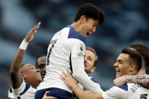  孙兴慜世界波破门，热刺绝平曼城保留争冠希望  