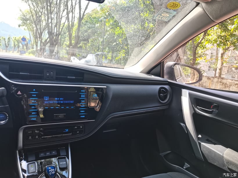  沃尔夫斯堡主场灯光故障延期比赛  