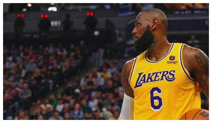  詹姆斯里程碑夜准三双，湖人擒雷霆稳局势